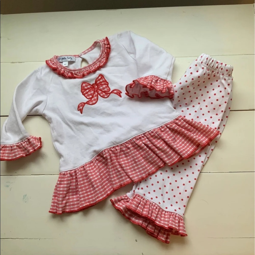 Magnolia Baby Outfit - size: 9m